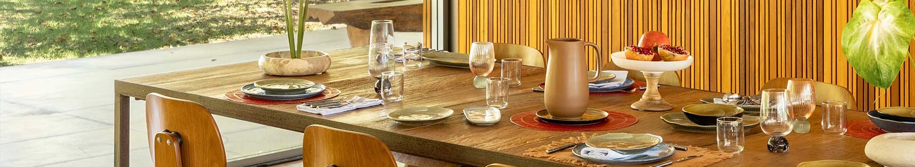 TOP-LND_250320_OUTONO_MESA_DESK