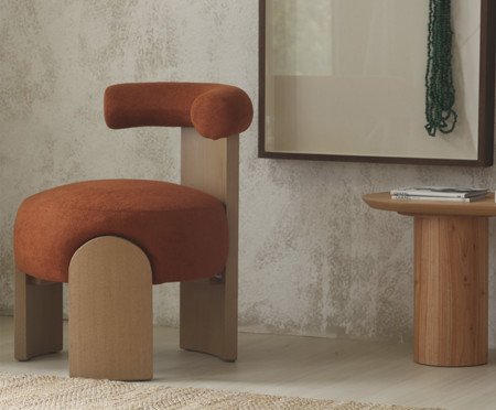 Poltrona Zoe em Boucle Terracota base Pecan | Westwing