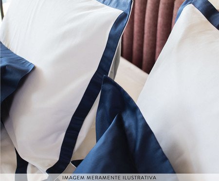 Fronha Avulsa Casual Branco e Azul Marinho | Westwing