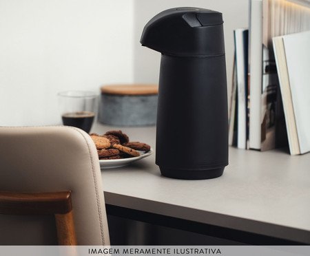 Garrafa Térmica com Bomba Villani Preto | Westwing
