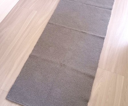 Tapetinho de Linha Liso Cinza | Westwing