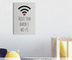 Placa de Madeira Estampada Aqui Tem Amor e Wi-Fi, Preto, Branco | WestwingNow