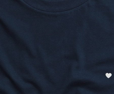 Camiseta Coração Azul Marinho | Westwing