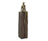 Escultura em Resina Sitting Person II - Dourado | WestwingNow