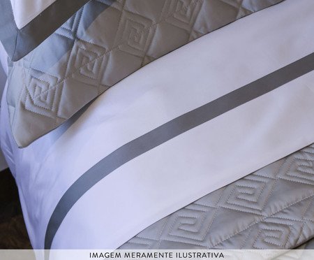 Colcha Matelassada 400 fios - Cinza Claro | Westwing