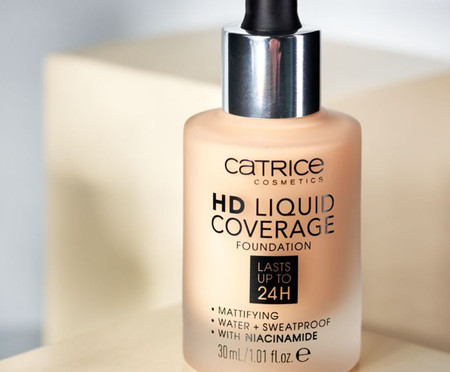 Base Hd Liquid Coverage Foundation 037 | Westwing