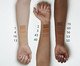 Base em Mousse Soft Touch Essence Cor 13, Cru | WestwingNow