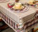 Toalha de Mesa Natalina A Magia dos Biscoitos I - Creme, beige | WestwingNow