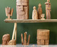 Totem Cabeça Home Grande Mestre Luiz Benício Madeira, Natural | WestwingNow