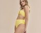 Hot Pant Ola Amarelo Sol, Colorido | WestwingNow