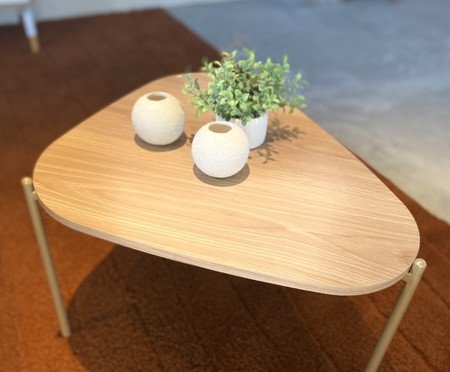 Mesa de Centro Orgânica Hanover e Dourado | Westwing