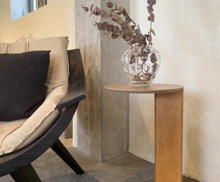 Mesa Lateral Apoio Sofá Orgânica Chanfrada Hanover | Westwing