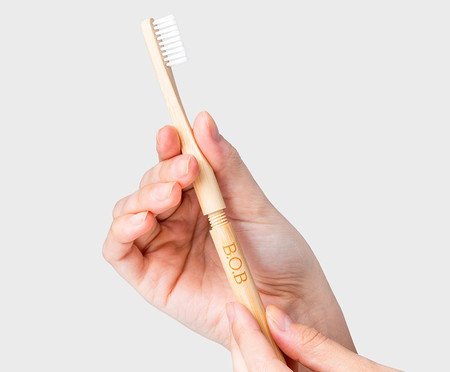 Escova de Dente de Bambu 100% Biodegradável | Westwing