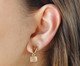 Brinco Pedra Quadrada Quartzo Rosa e Base Banhado à Ouro 18K, multicolor | WestwingNow