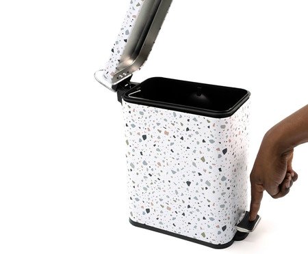 Lixeira com Pedal Granilite | Westwing