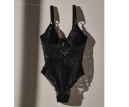 Body Com Aro Sem Bojo Em Renda E Veludo Preto | Westwing
