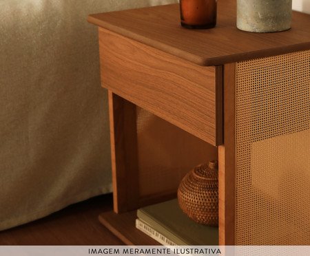 Mesa de Cabeceira Quadrada Vimea com Palhinha Quadriculada | Westwing