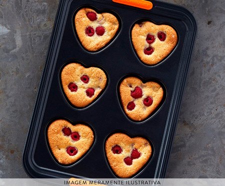 Forma de Muffins Antiaderente 6 Divisões Coração & Mensagens - Matte Black | WestwingNow
