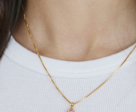 Colar Triangulo Zirconia Rosa e Lilás | Westwing