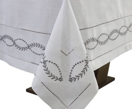 Toalha de Mesa Bordada Erlian Branca | Westwing