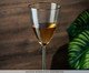 Jogo de Taças para Vinho com Borda Dourada Lines, Preto | WestwingNow