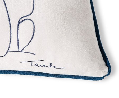 Capa de Almofada Bordada Antropofagia de Tarsila do Amaral Off-White | Westwing