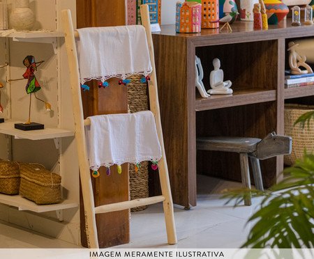 Escada Decorativa Madeira Ilha Do Ferro | Westwing