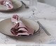 Toalha de Mesa Redonda Chame Clássico Nude com Laços, pink | WestwingNow