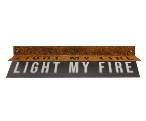Placa em Ferro - Light My Fie, Marrom | WestwingNow