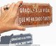 Placa Etiqueta Ferro - Gracias, Marrom | WestwingNow