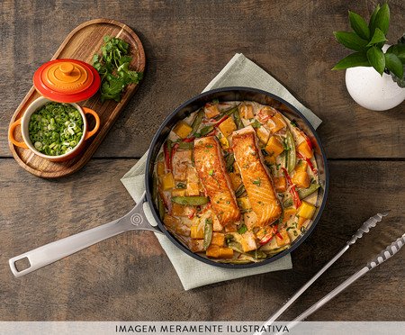 Panela Saute Essential Preto - 26cm | Westwing