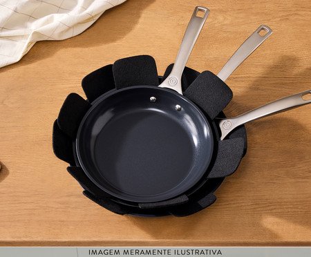 Frigideira Rasa Essential Preto - 30cm | Westwing