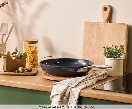 Wok com Cabo Essential Preto - 30cm | Westwing