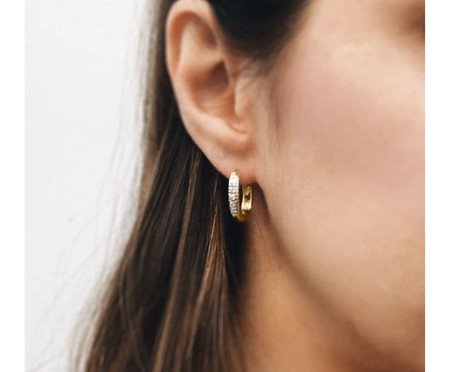 Brinco Venice Oval Articulado Semijoia Banho de Ouro 18K Zirconia | Westwing
