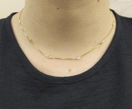 Choker Delicado com Zircônias Incolores Semijoia Banho de Ouro 18K | Westwing