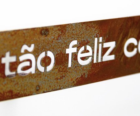 Frase de Ferro Rust - Meu riso é tão feliz contigo | Westwing