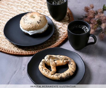 Jogo para Lanche Orgânico Matte Preto Matte | Westwing
