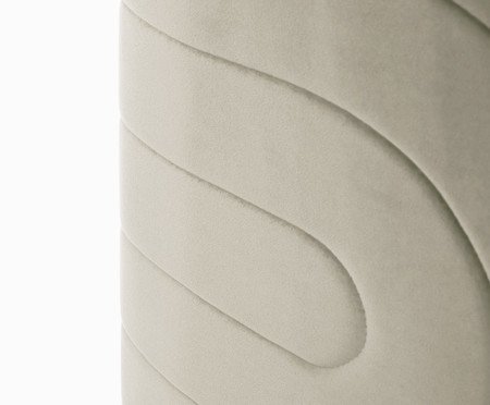 Poltrona Stairs em Veludo Creme | Westwing