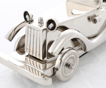 Adorno em Alumínio Calhambeque | Westwing