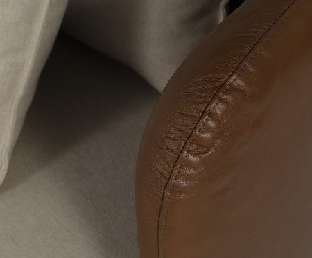 Poltrona Málaga Giratória Bege | Westwing