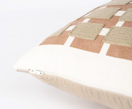 Capa de Almofada com Bordado Geométrico Areia | Westwing