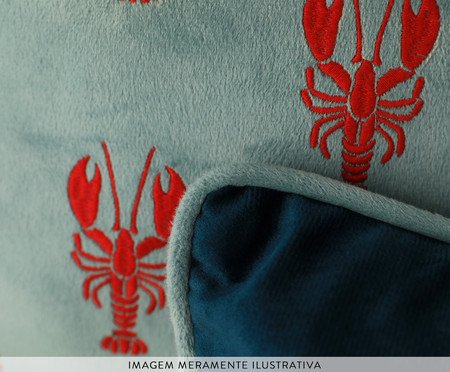 Capa de Almofada Bordada com Cordonê Lagostas Azul Claro | Westwing