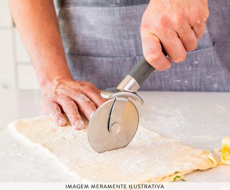 Cortador de Pizza Profissional em Inox Kitchenaid Cinza | Westwing