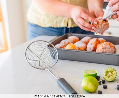 Escumadeira para Fritura em Aço Inox Kitchenaid Cinza | Westwing