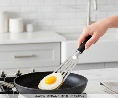 Espátula Perfurada em Aço Inox Kitchenaid Preta | Westwing