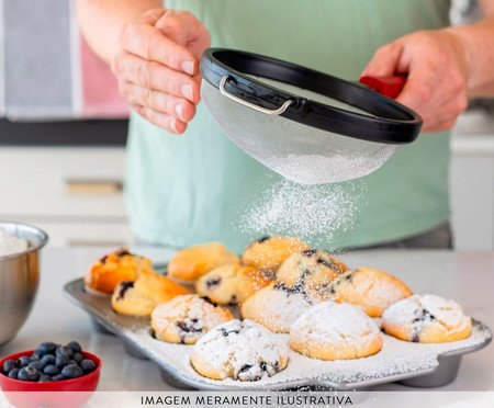 Peneira em Aço Inox Prática Kitchenaid Vermelho | Westwing