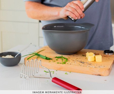 Amassador de Batata Profissional Kitchenaid Vermelho | Westwing