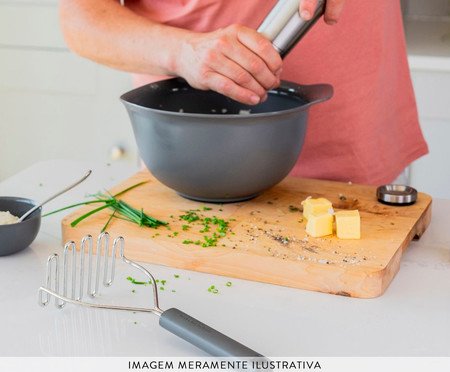 Amassador de Batata Profissional Kitchenaid Cinza | Westwing