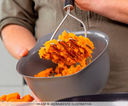 Amassador de Batata Profissional Kitchenaid Preto | Westwing