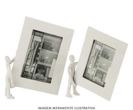 Porta Retrato com Figura Segurando Moldura Jurandir | Westwing